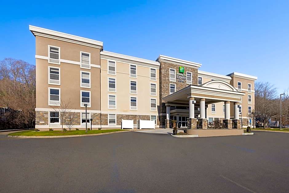 Holiday Inn Express Danbury I-84 By IHG