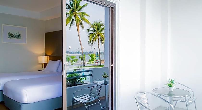 Fortune River View Hotel Nakhon Phanom