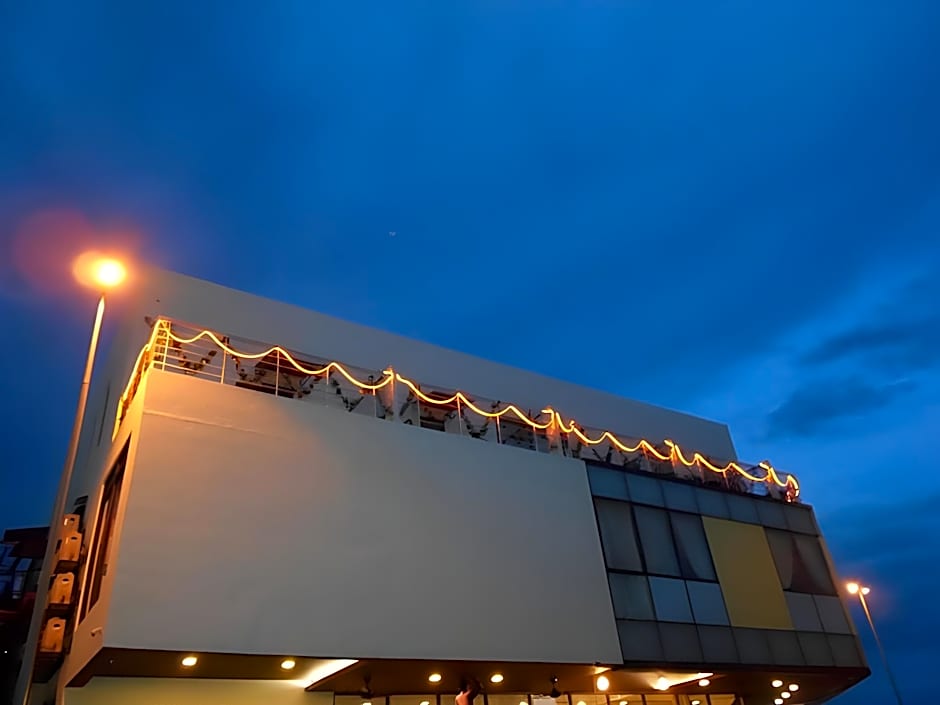 S8 Boutique Hotel - KLIA 1 & KLIA 2