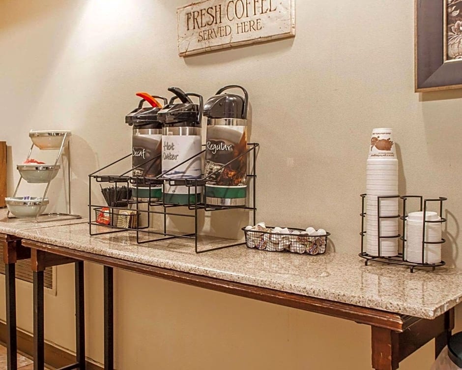 Quality Inn Airport