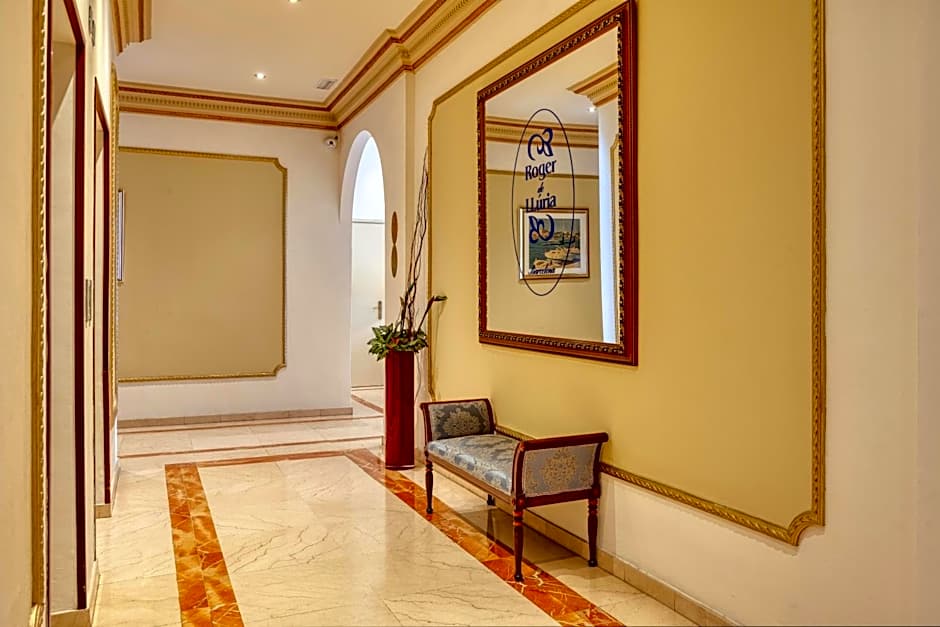 Hotel Roger De Lluria