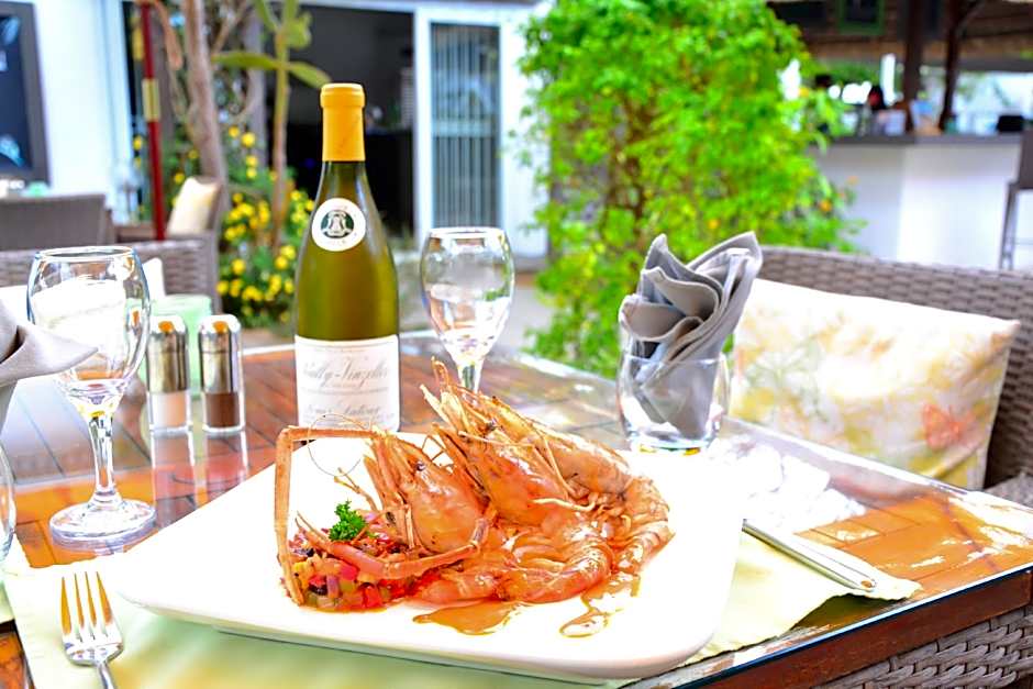 Esprit Libre Restaurant & Guest House