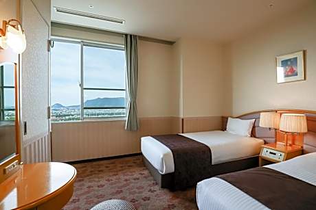 Special Japanese-Western style Room (With Private Bath)