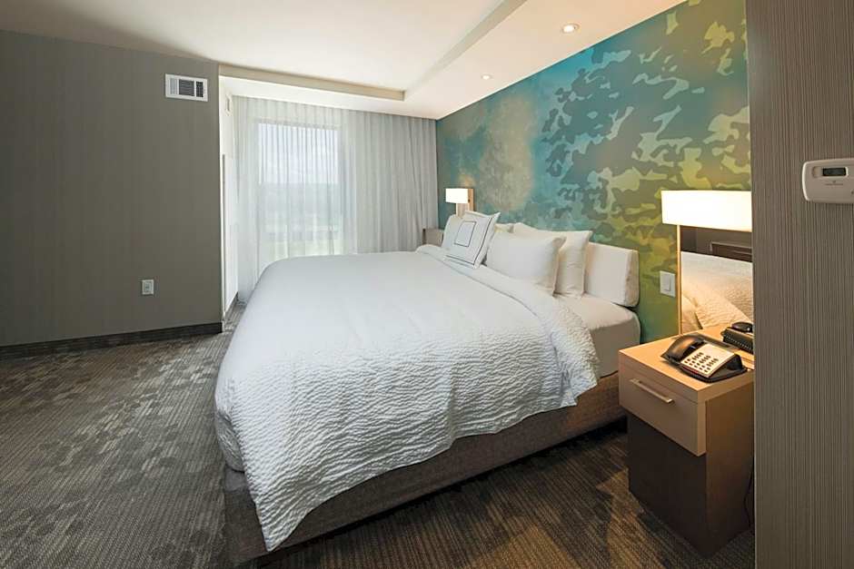 Courtyard by Marriott Russellville