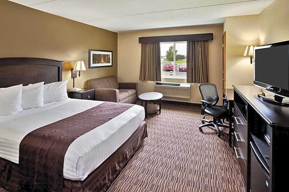 AmericInn by Wyndham Beaver Dam