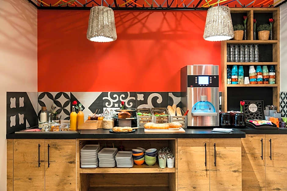Ibis Styles Lille Centre Grand Place Hotel