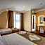 Miss Cleopatra Hotel