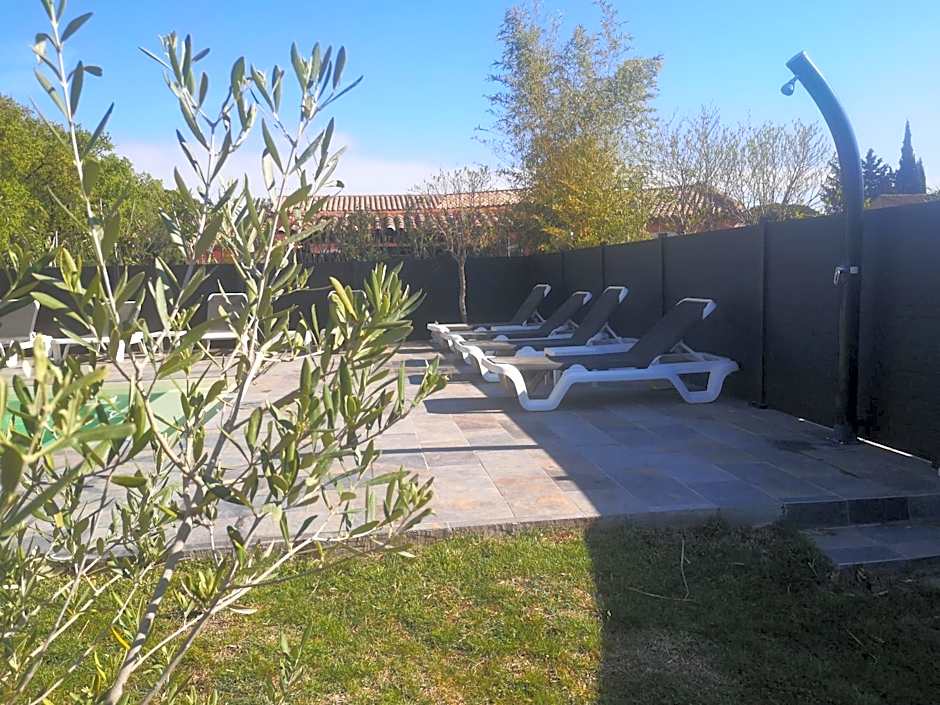 Chambres d'Hôtes Le Mas du Bijou Bleu
