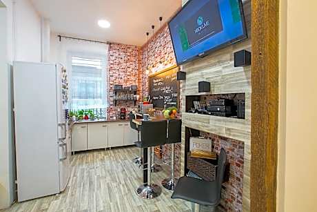 Friends Hostel & Apartments