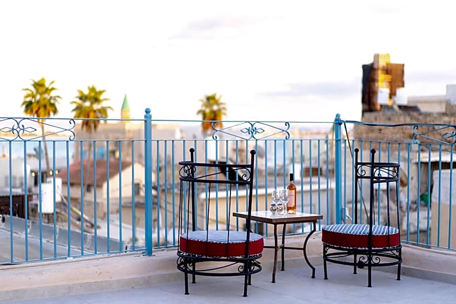 Arabesque Arts & Residency