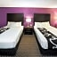 La Quinta Inn & Suites by Wyndham Fort Lauderdale Tamarac