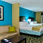 Holiday Inn Express Hotels & Suites Cuero