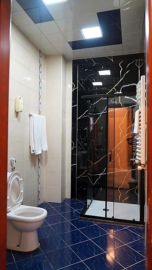 Premier Hotel