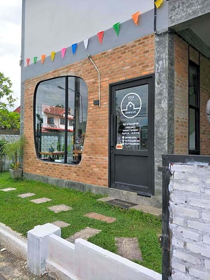 YOJI House and Cafe