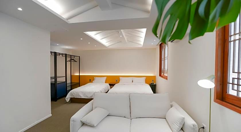 HotelArrive Jeonju Sihwayeonpung