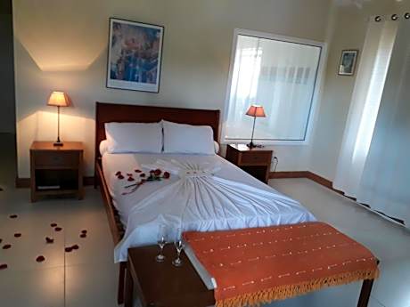 Deluxe Double Room with Hot Tub