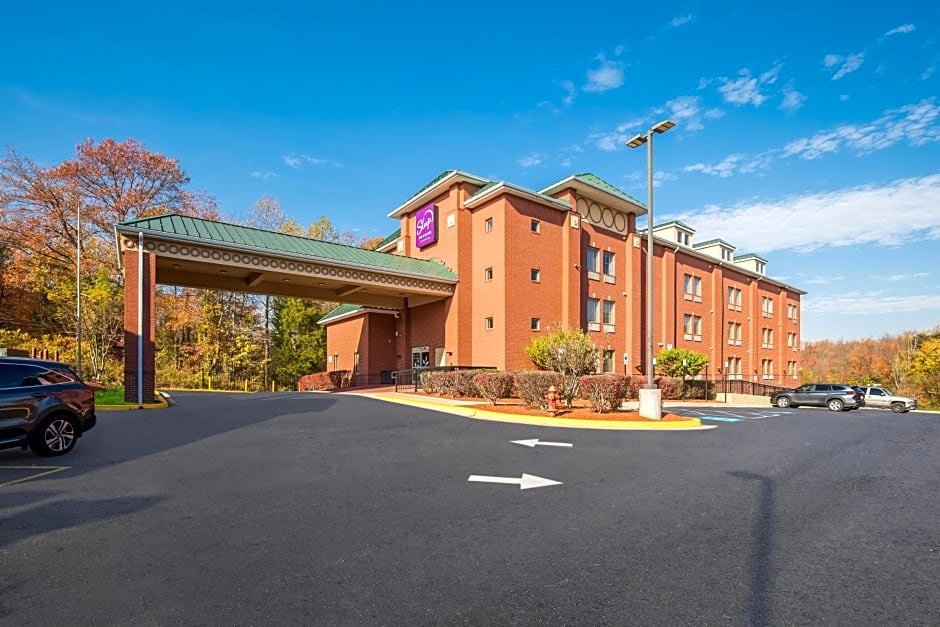 Sleep Inn & Suites near Joint Base Andrews-Washington Area
