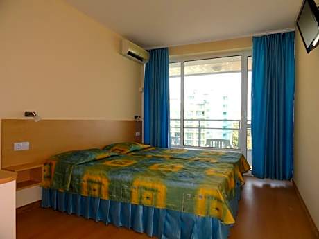 Twin Room with Balcony and Side Sea View (2 Adults)