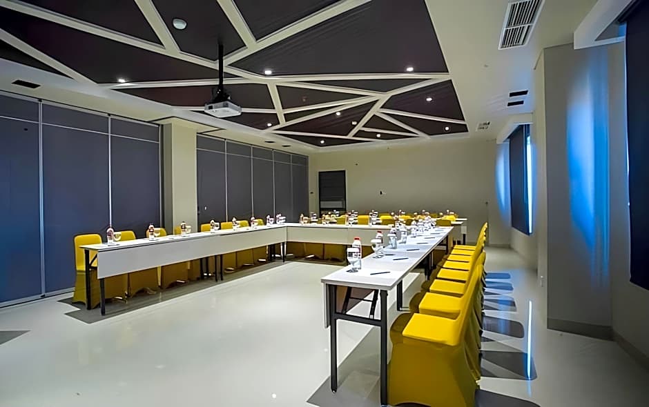 Zoom Hotel Mulawarman