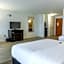 Holiday Inn Hotel & Suites Bloomington Airport By IHG