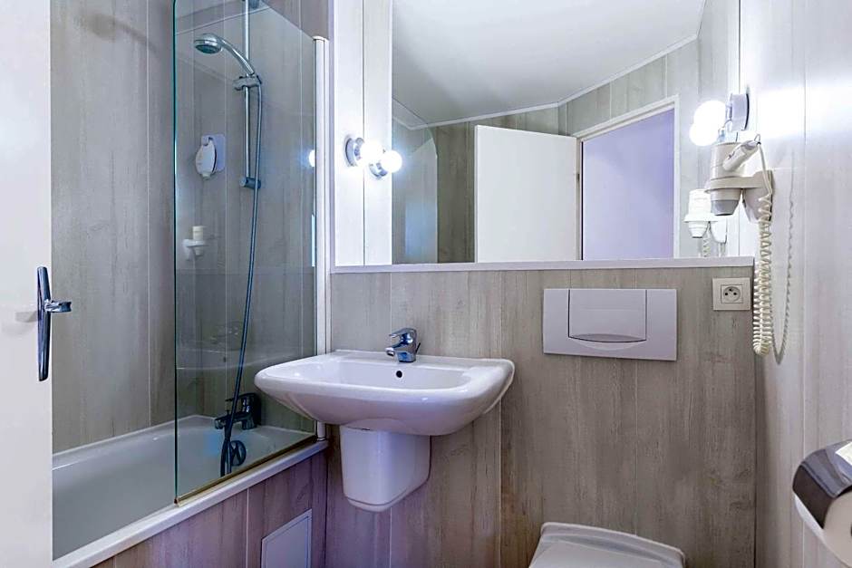 Comfort Hotel Evreux