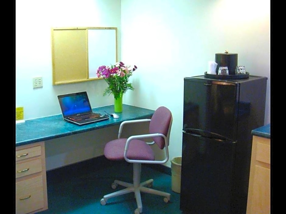 Americas Best Value Inn & Suites - Bluffton