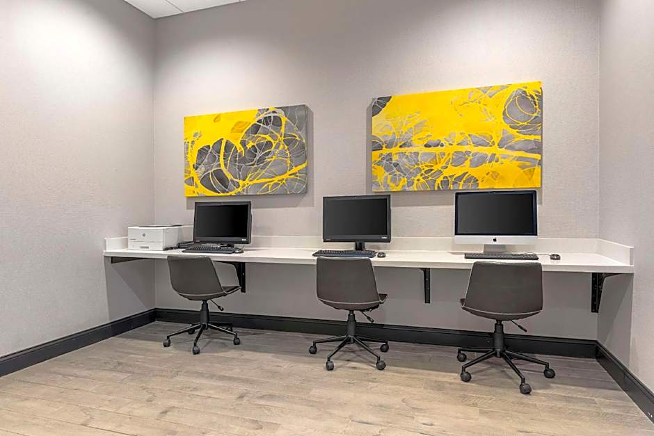 Best Western Plus Cranberry-Pittsburgh North