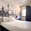 Ibis Styles Paris Tolbiac Bibliotheque