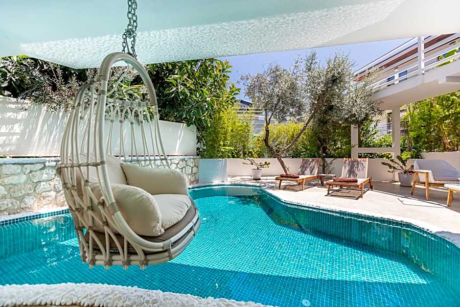 Kalkan Saray Suites Hotel