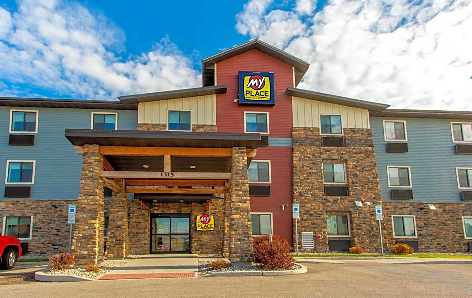 My Place Hotel Grand Forks