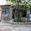 Foxy Crocodile Bush Lodge & Kruger Safaris
