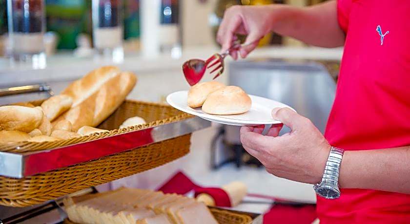 Muong Thanh Grand Ha Tinh Hotel