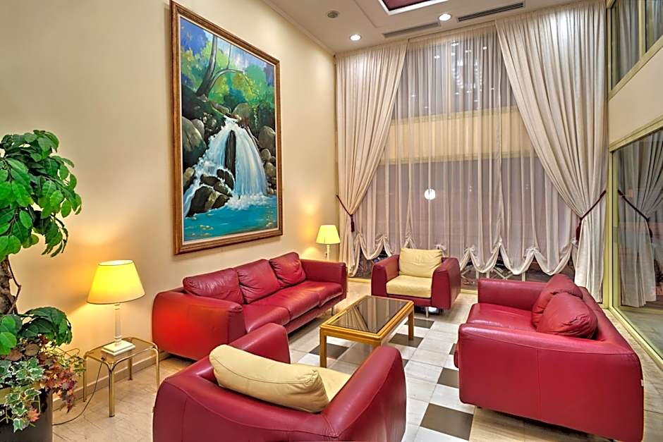 Angelika Pallas Hotel