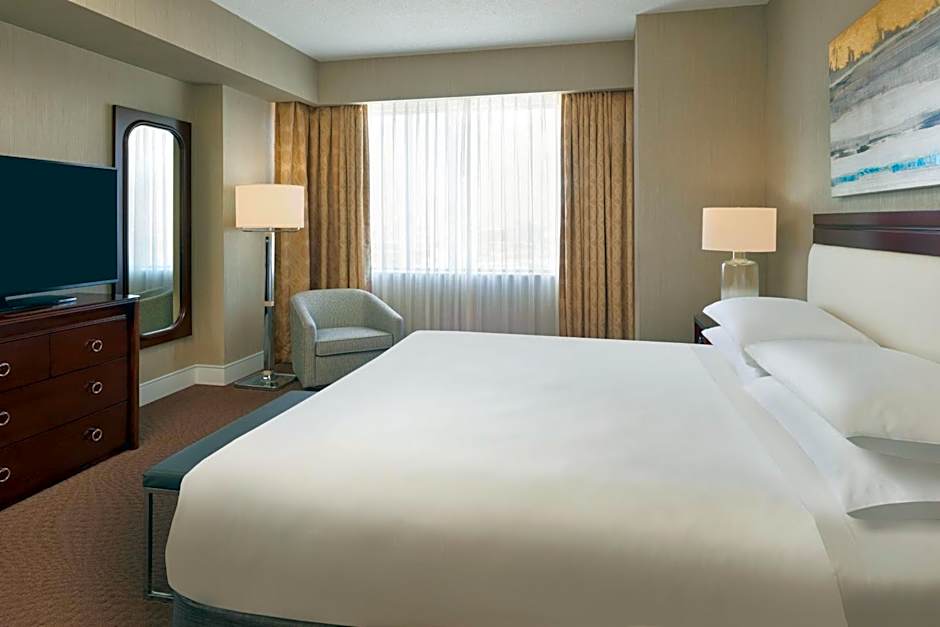 Sheraton Parkway Toronto North Hotel & Suites