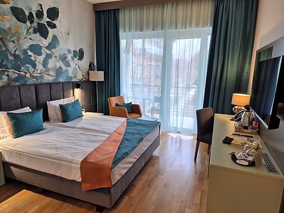 Szépia Bio and Art Hotel