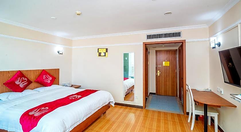 Ln White House Hotel