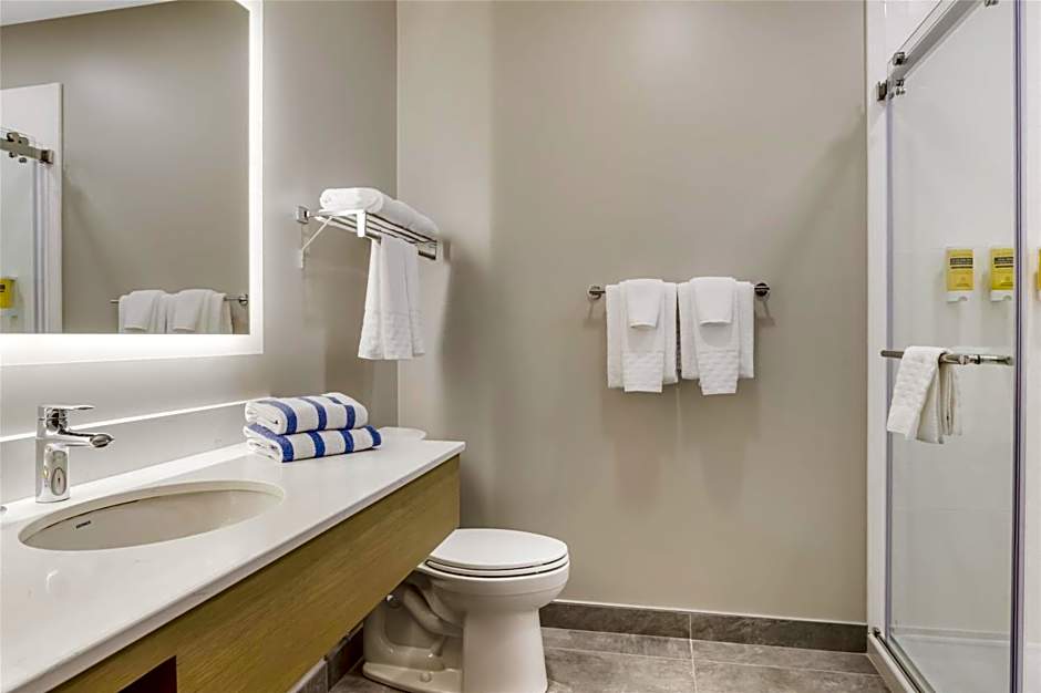 Best Western Plus Bridgewater Hotel & Convention Centre