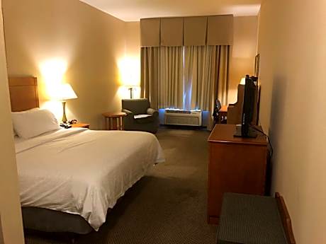 King Room - Hearing Accessible