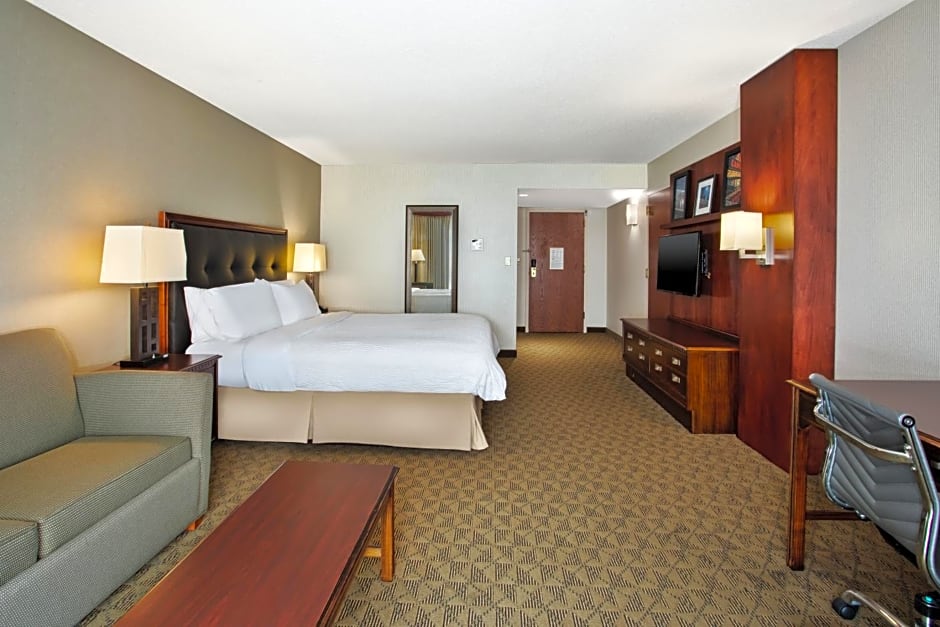 Holiday Inn University Plaza-Bowling Green by IHG