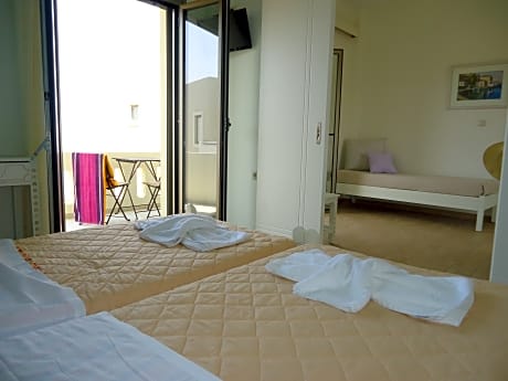 Apartment With Double Bed