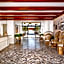The Historic Cavalier Hotel and Beach Club, Autograph Collection