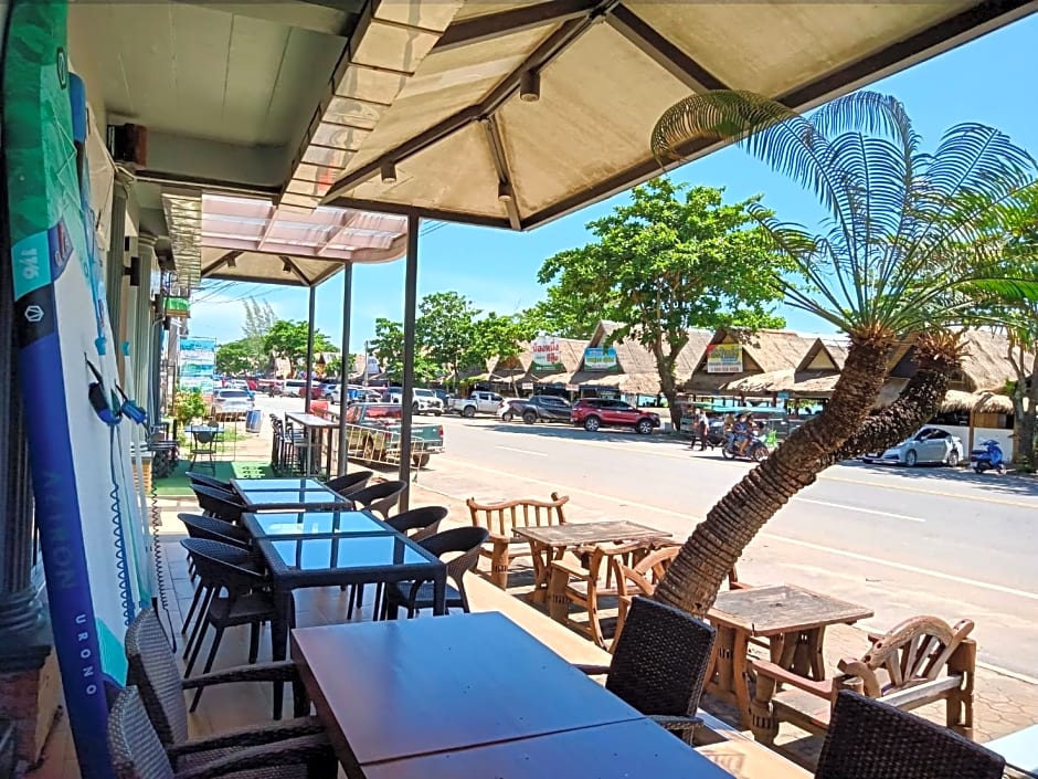 Pimpimarn Beach Hotel