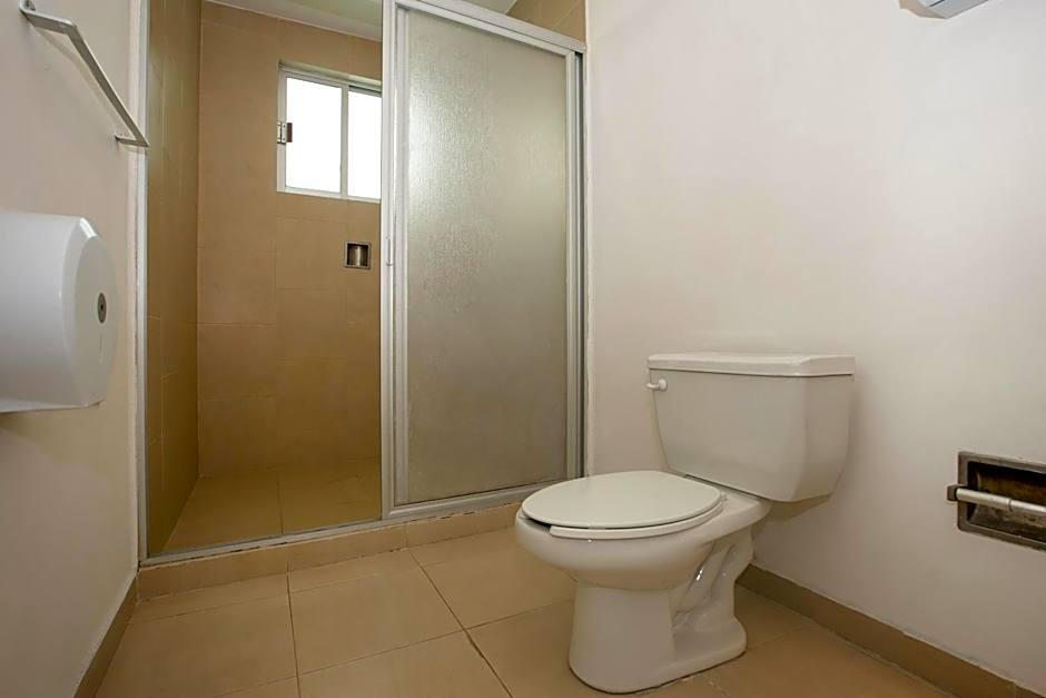 Hotel Euro Confort,Pachuca