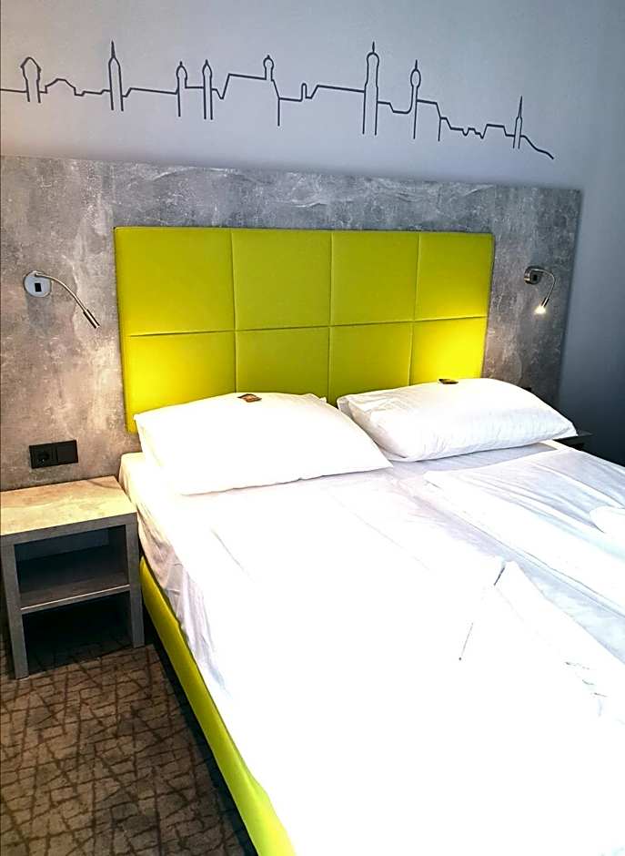 SleepySleepy Hotel Dillingen