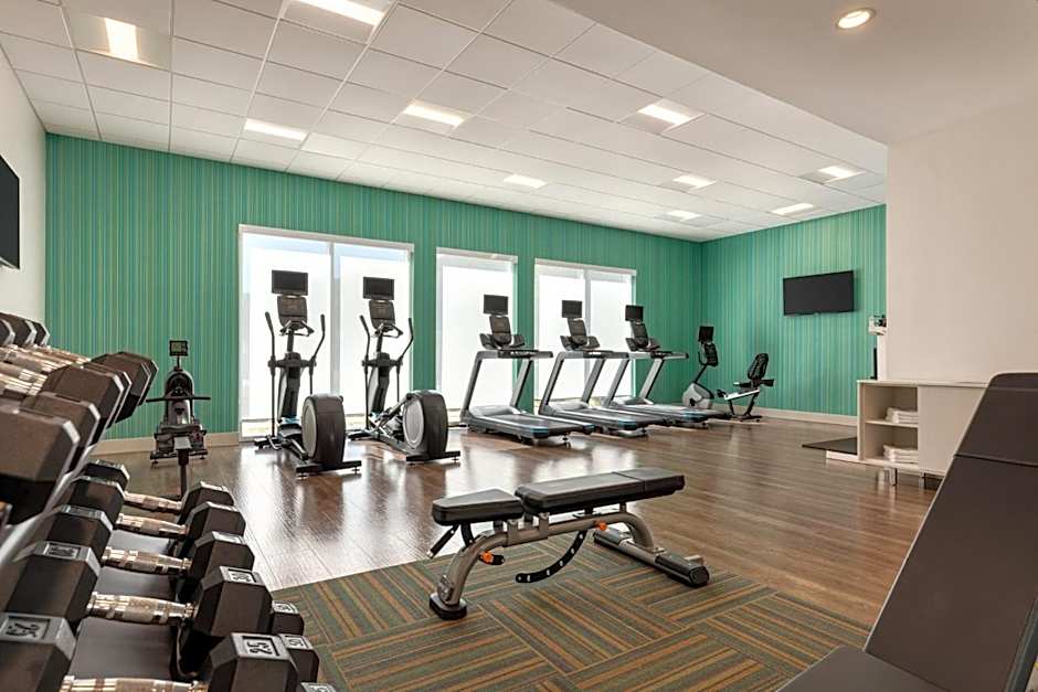 Holiday Inn Express & Suites - Dalton - Walnut Ave By IHG