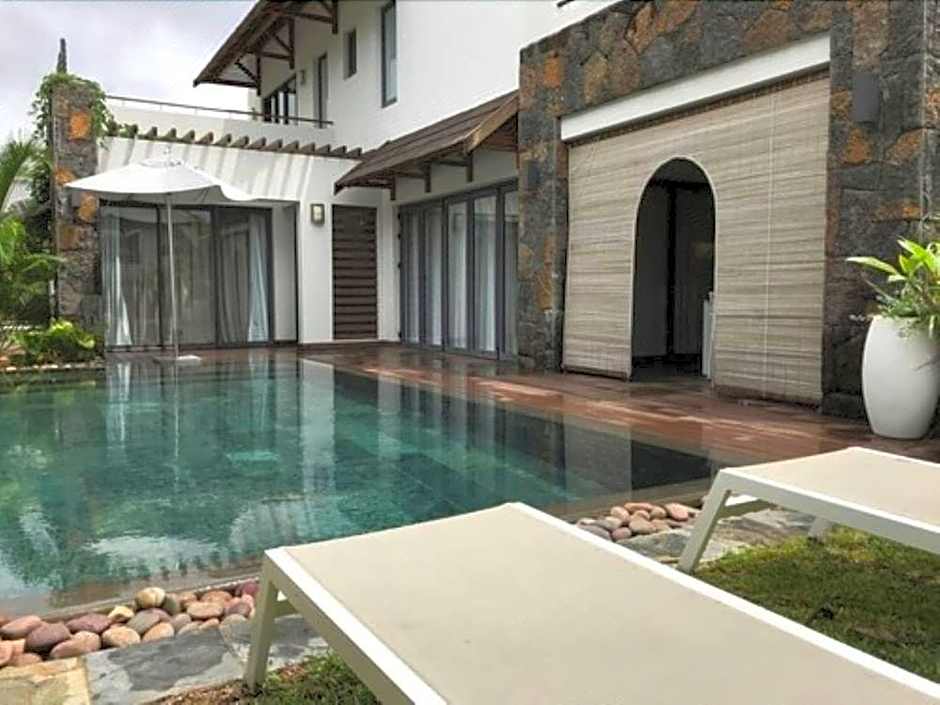 Choisy Les Bains Apartments with Lagoon Pool by LOV Mauritius
