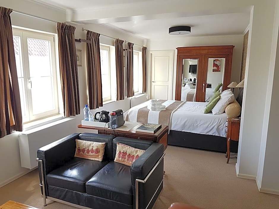 The Townhouse Bed & Breakfast