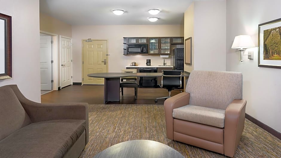 Candlewood Suites Athens By IHG