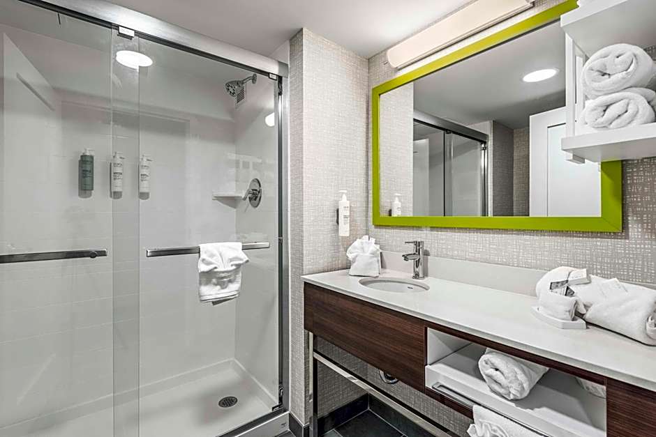 Hampton Inn By Hilton Columbus-North