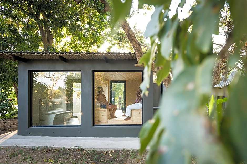 Sunbirds Oasis Lodge